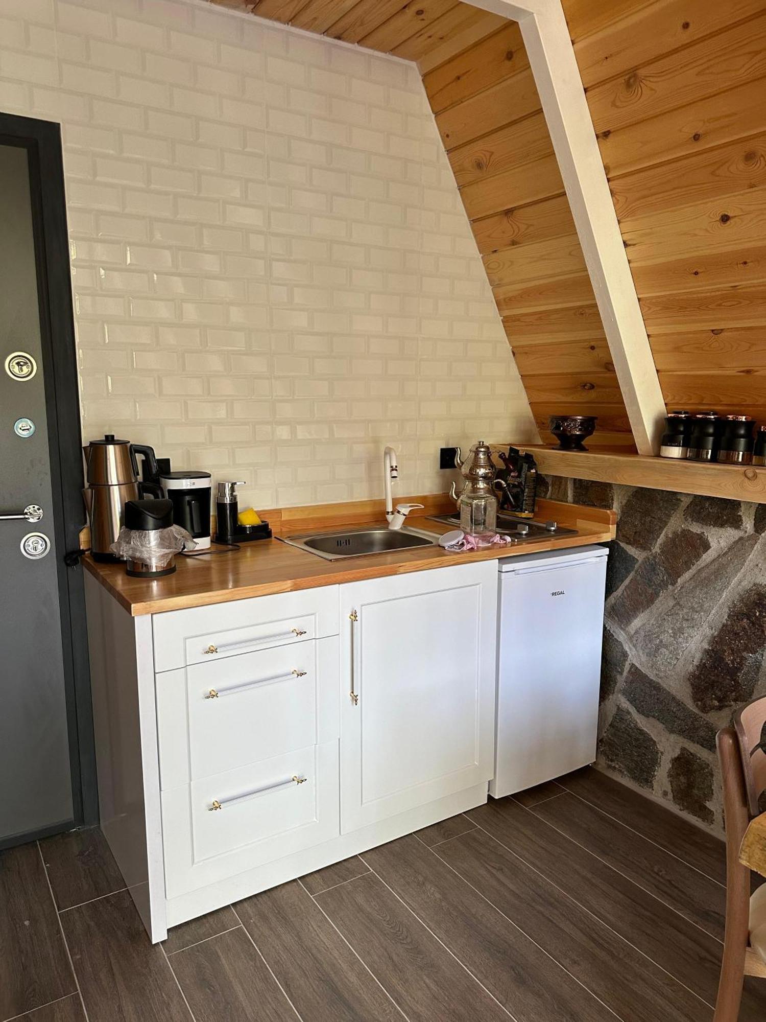 Ruby Bungalov Dogal Yasam Evleri Bed & Breakfast Pazar  Luaran gambar